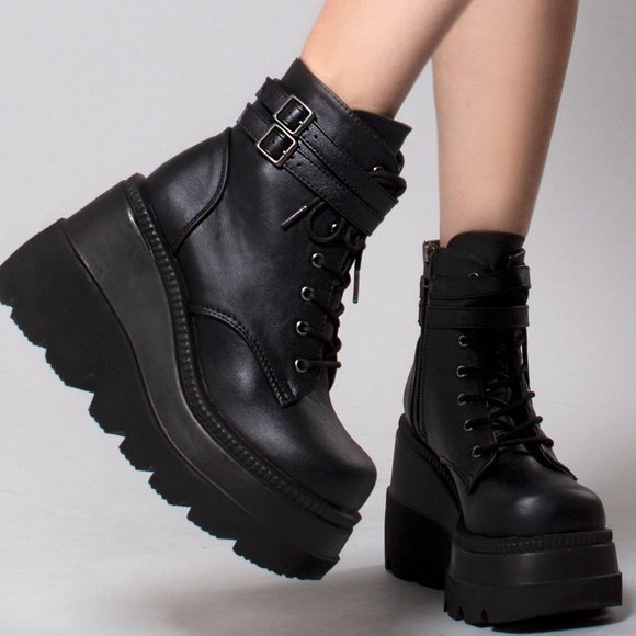 Demonia Shoes - Damage Control Platform Boots